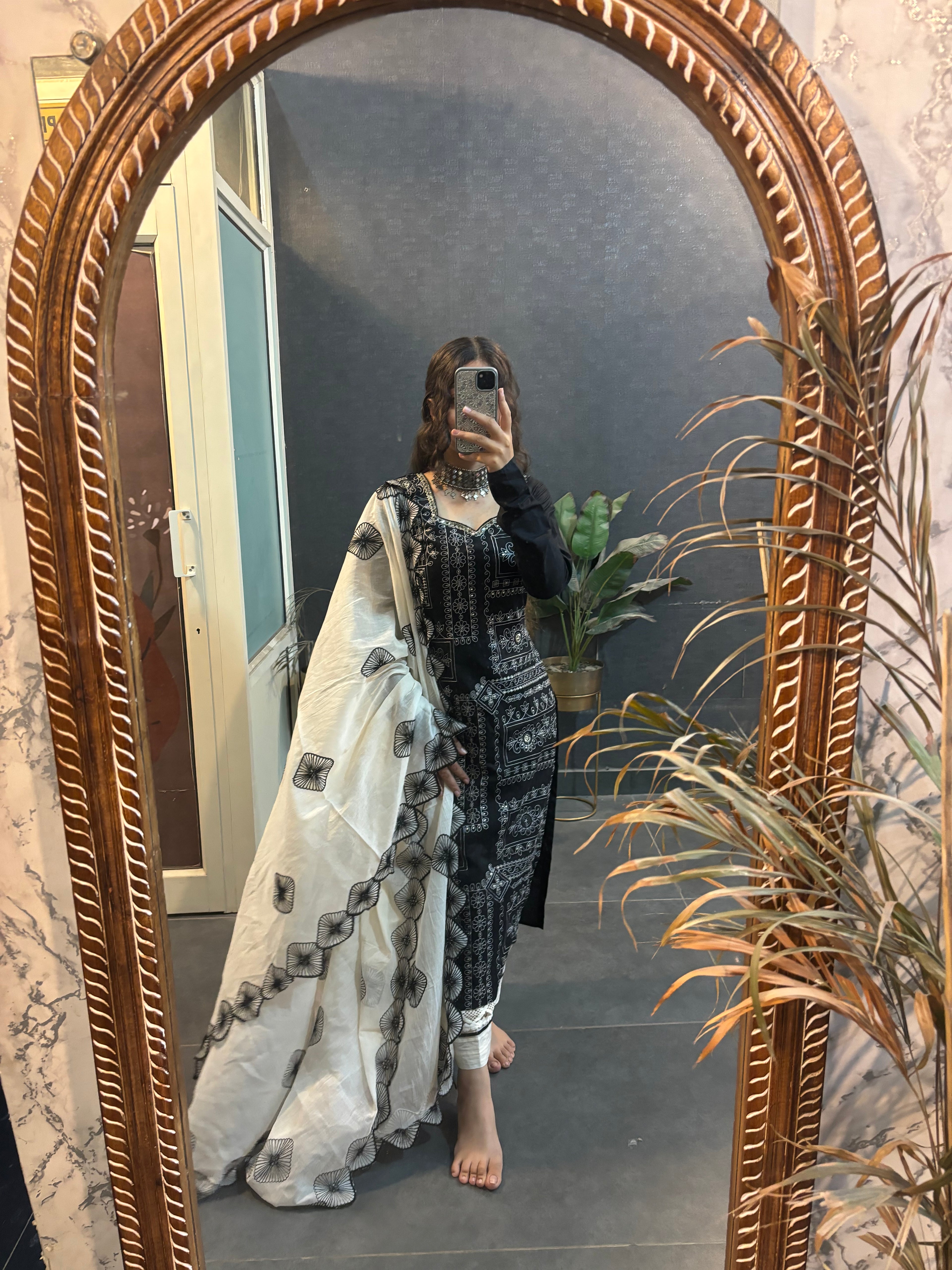 Black metro suit set