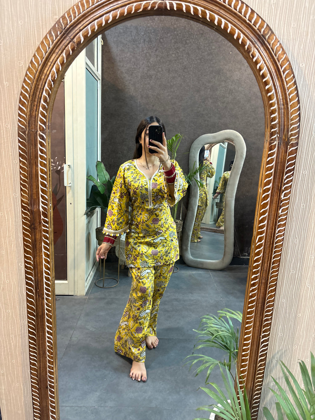 Mustard raha coord set