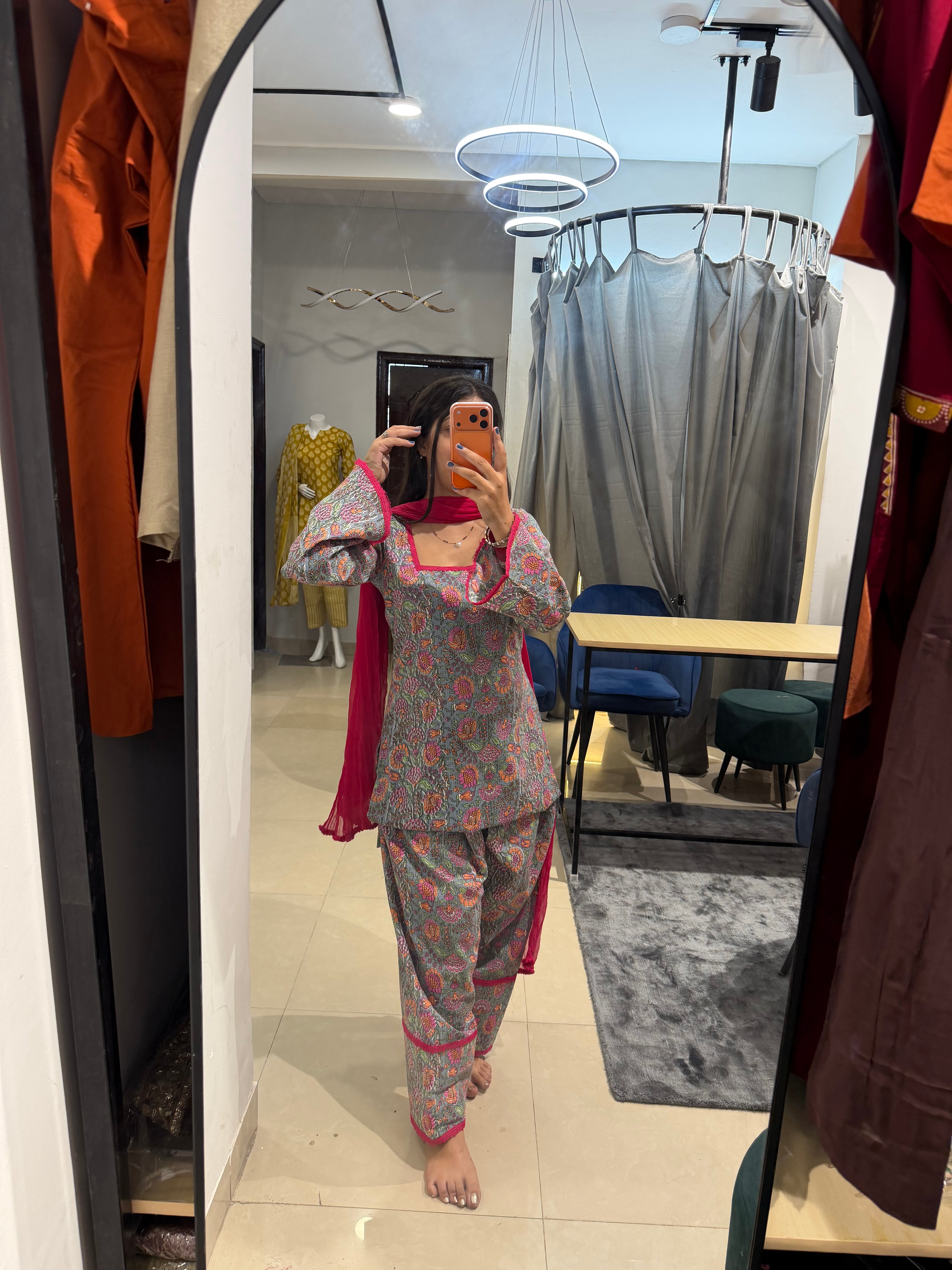 Farshi suit set