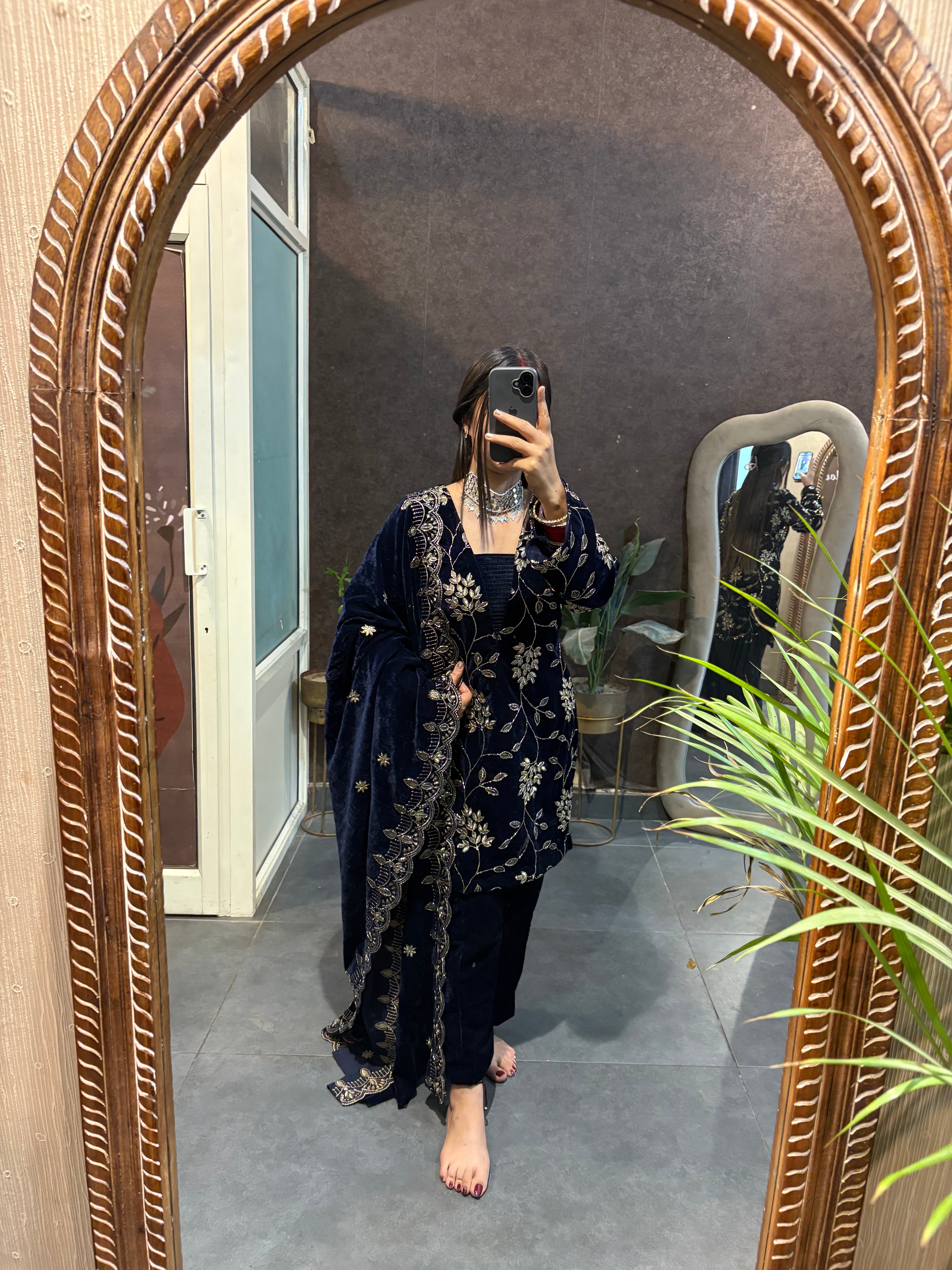 Navy Blue Velvet Cut Dana Embroidered Suit Set